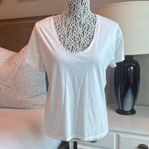 AYR White Scoop Neck Short Sleeve Cotton Tee